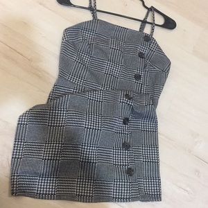🖤Comfy form fitting mini dress